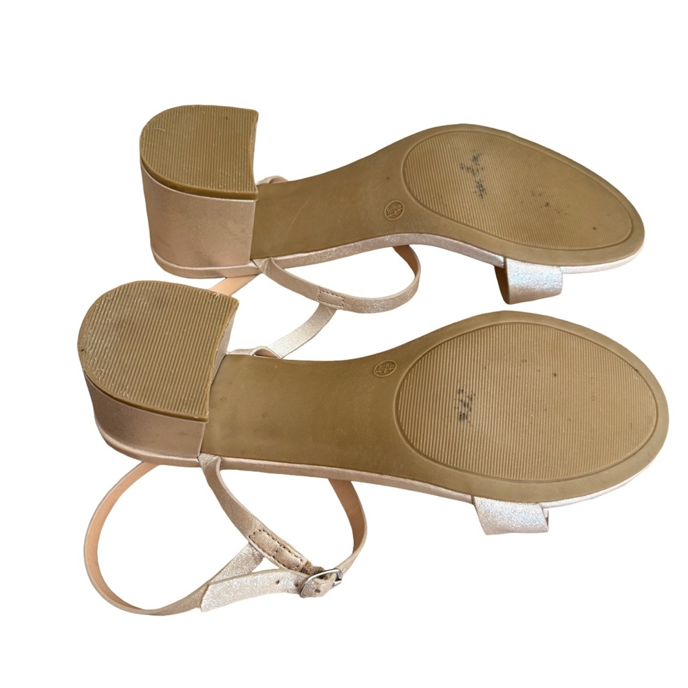 DB Studio Cinde Strappy Block Heel Sandal - Picture 7 of 10